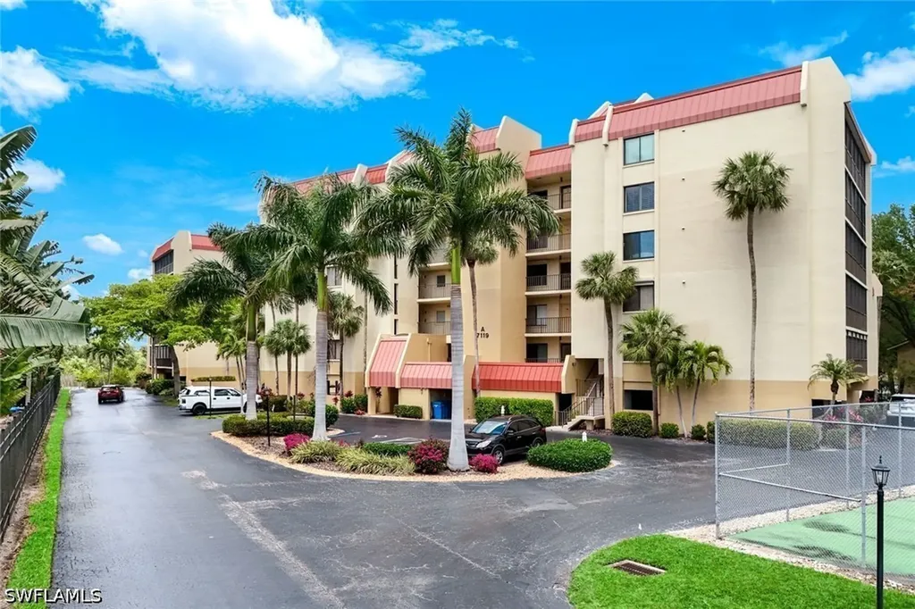 7119 Lakeridge View Court Fort Myers FL 33907