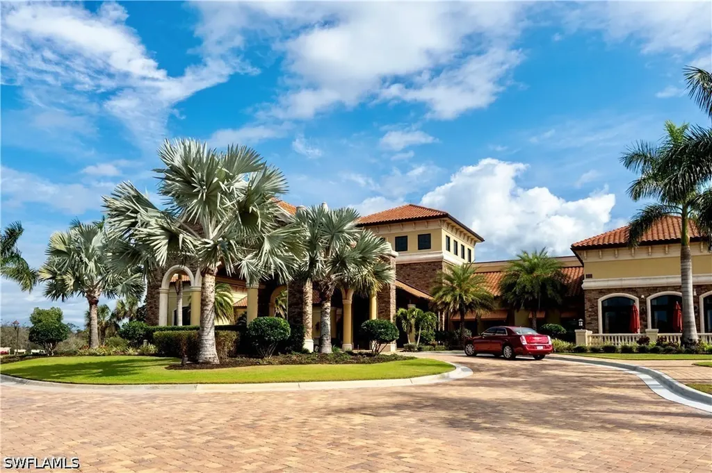 9834 Giaveno Circle Naples FL 34113