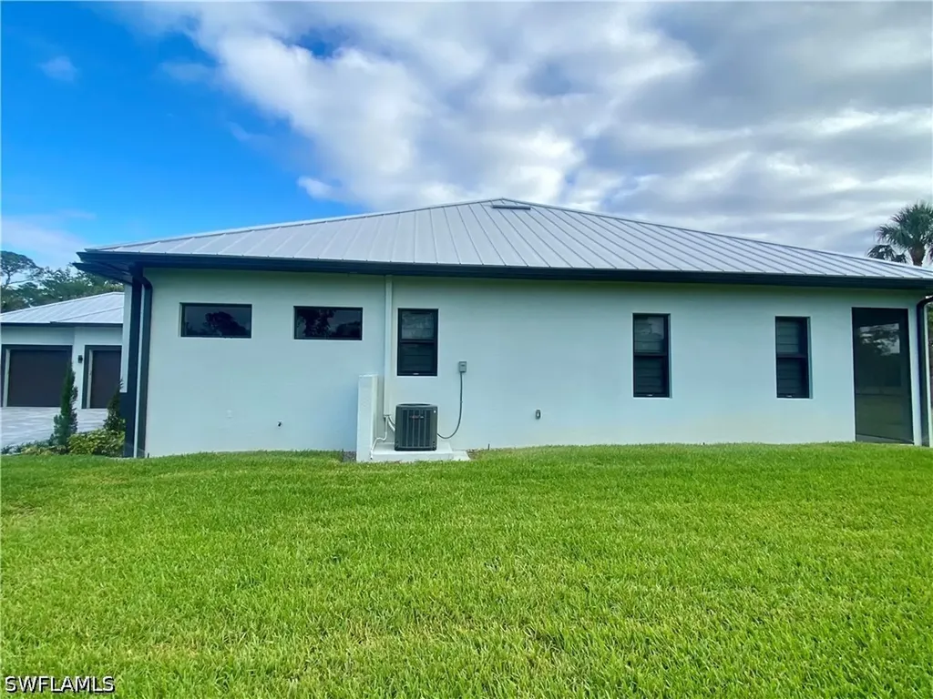 360 13th Street SW Naples FL 34117