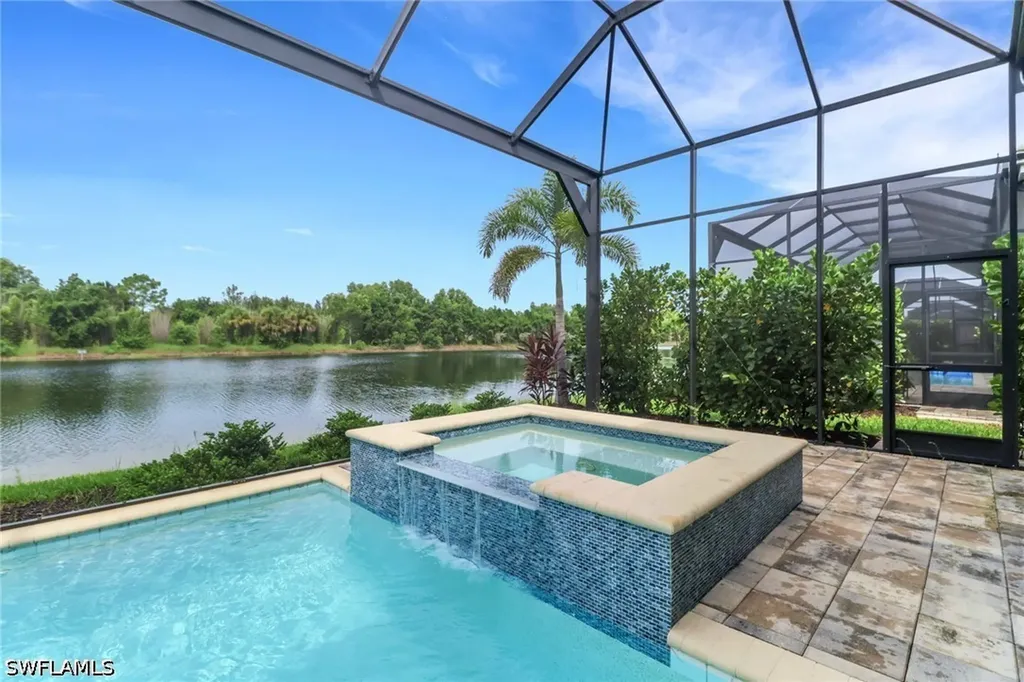 14238 Galley Court Naples FL 34114