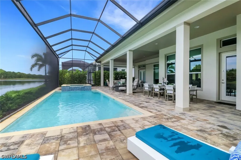 14238 Galley Court Naples FL 34114
