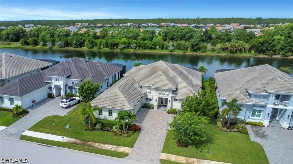 14238 Galley Court Naples FL 34114
