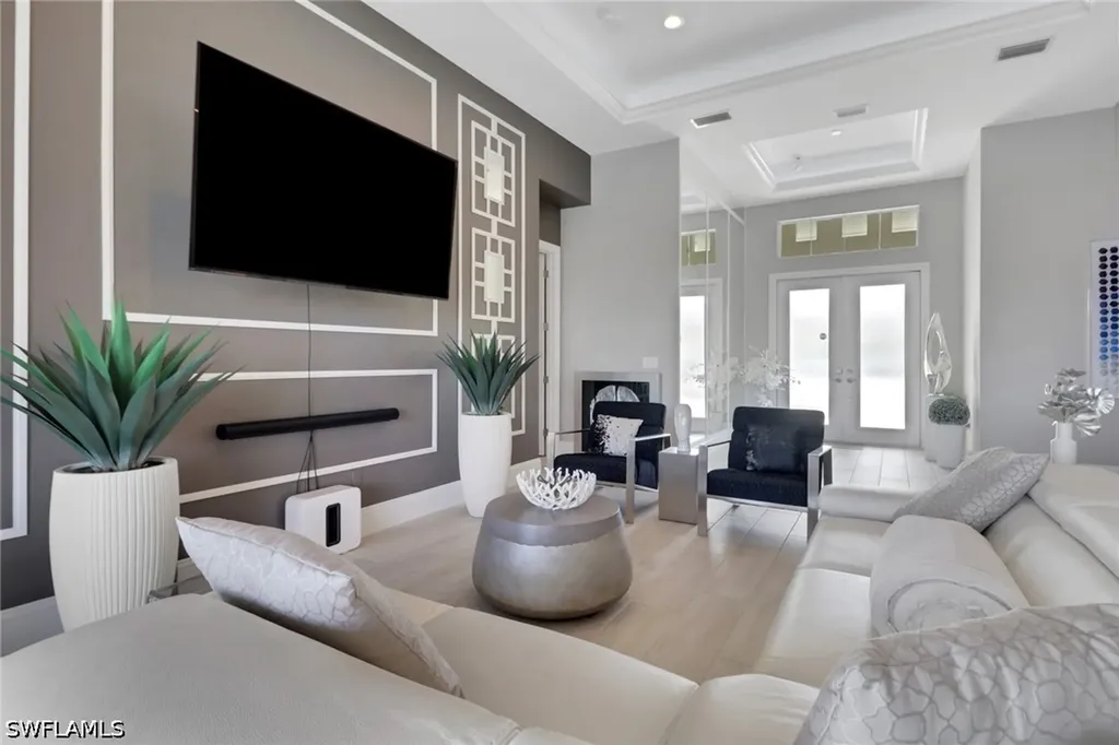 14238 Galley Court Naples FL 34114