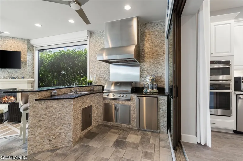 3298 Belon Lane Naples FL 34114