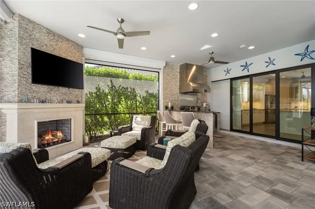 3298 Belon Lane Naples FL 34114