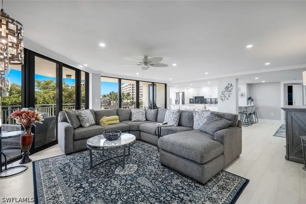 520 S Collier Boulevard Marco Island FL 34145