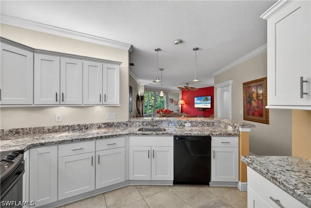 8420 Excalibur Circle Naples FL 34108