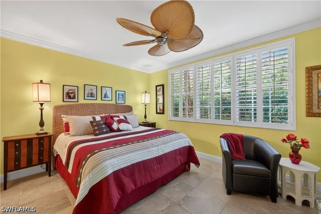 8420 Excalibur Circle Naples FL 34108