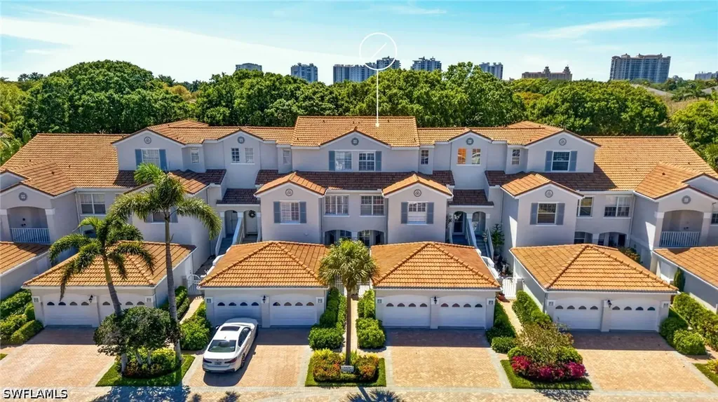 8420 Excalibur Circle Naples FL 34108