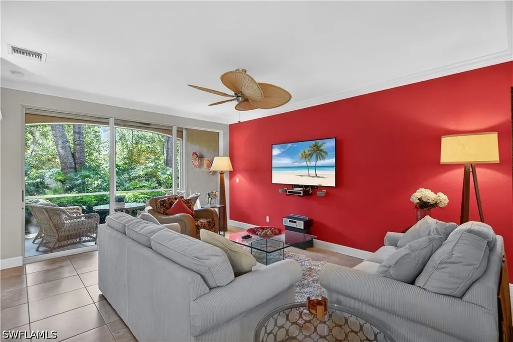 8420 Excalibur Circle Naples FL 34108