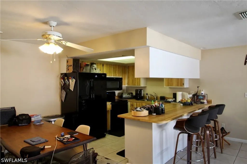3808 SE 11th Avenue Cape Coral FL 33904