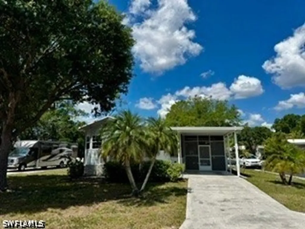 18199 Willa Way North Fort Myers FL 33917