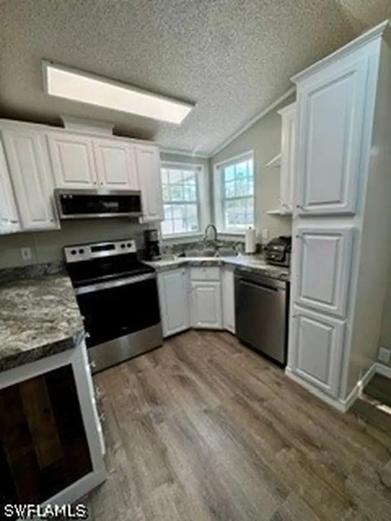 18199 Willa Way North Fort Myers FL 33917