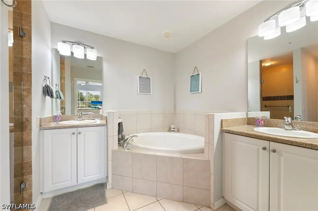 7940 Mahogany Run Lane Naples FL 34113