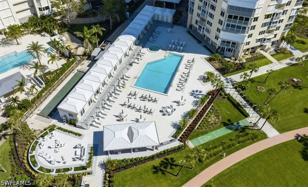 4041 Gulf Shore Boulevard N Naples FL 34103