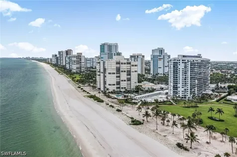 4041 Gulf Shore Boulevard N Naples FL 34103