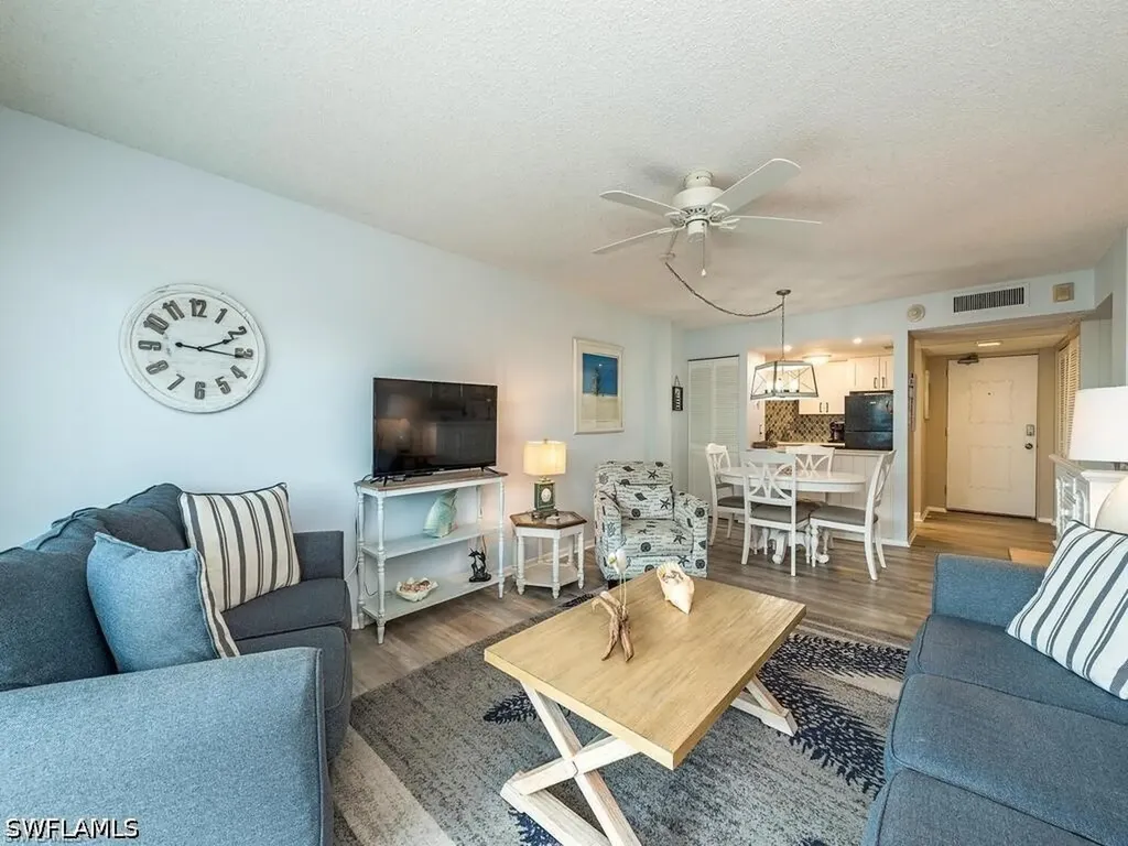 1 Bluebill Avenue Naples FL 34108