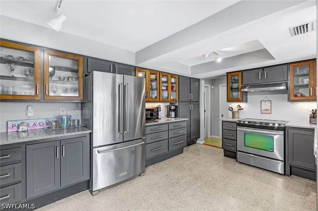 4305 SE 1st Avenue Cape Coral FL 33904