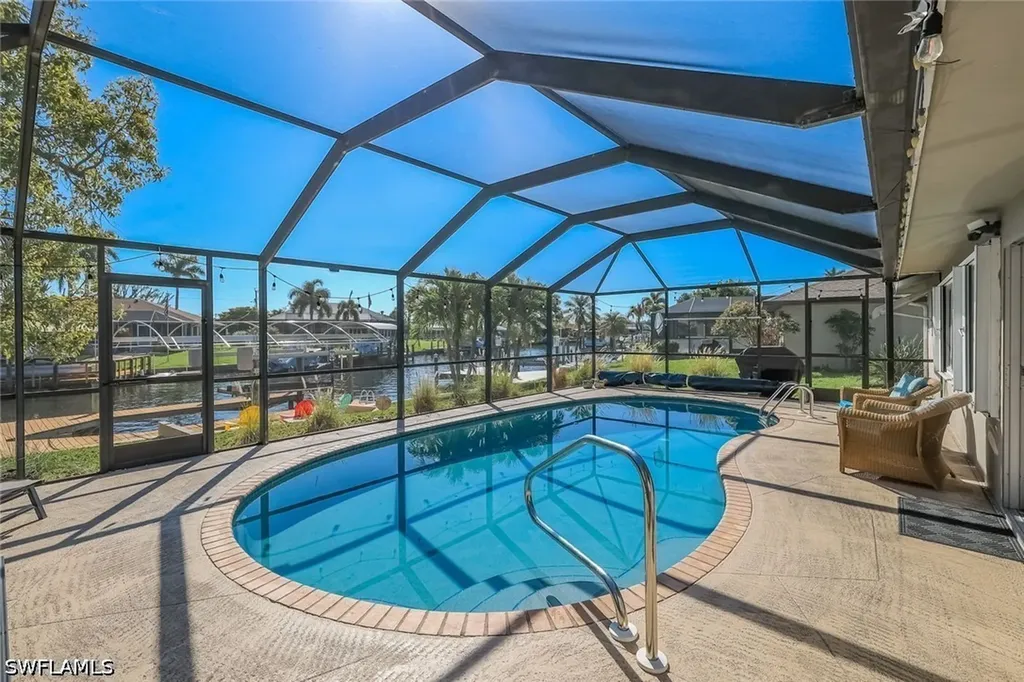4305 SE 1st Avenue Cape Coral FL 33904