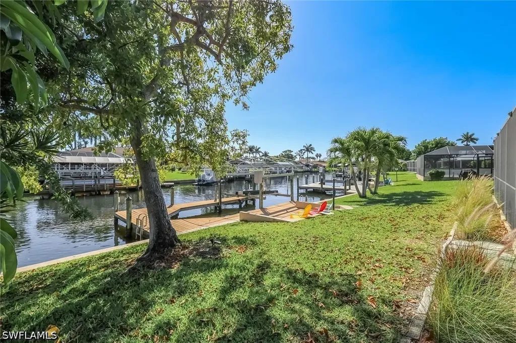 4305 SE 1st Avenue Cape Coral FL 33904