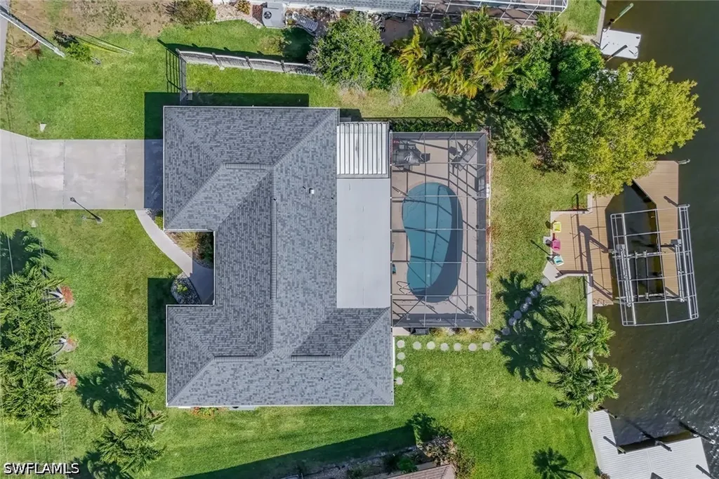 4305 SE 1st Avenue Cape Coral FL 33904