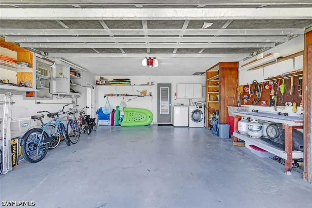 4305 SE 1st Avenue Cape Coral FL 33904