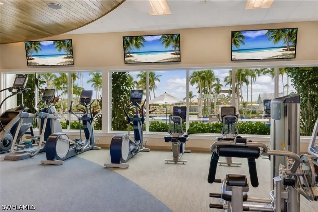 14338 Laguna Springs Lane Naples FL 34114