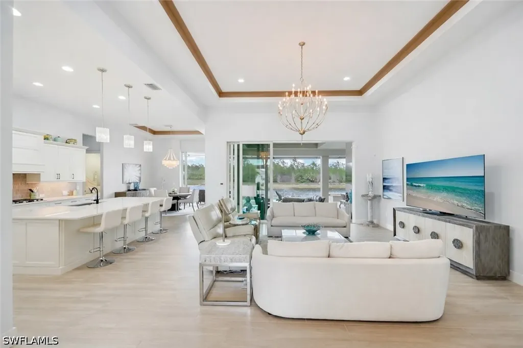 14338 Laguna Springs Lane Naples FL 34114