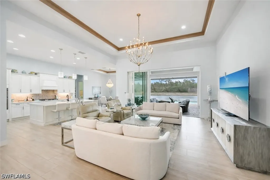 14338 Laguna Springs Lane Naples FL 34114
