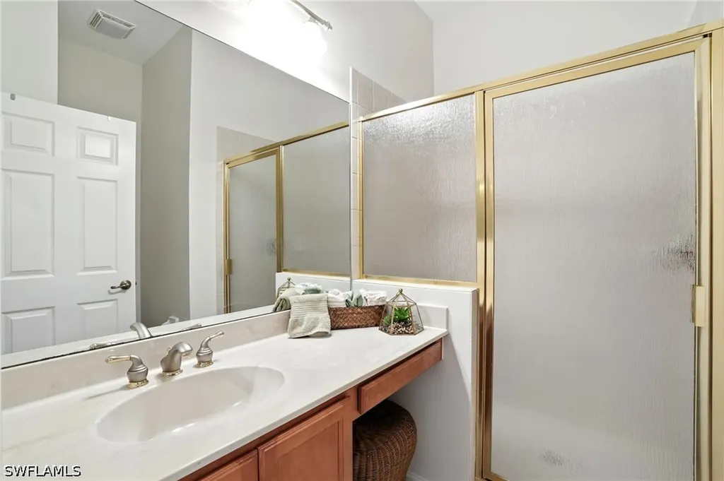 10080 Valiant Court Miromar Lakes FL 33913