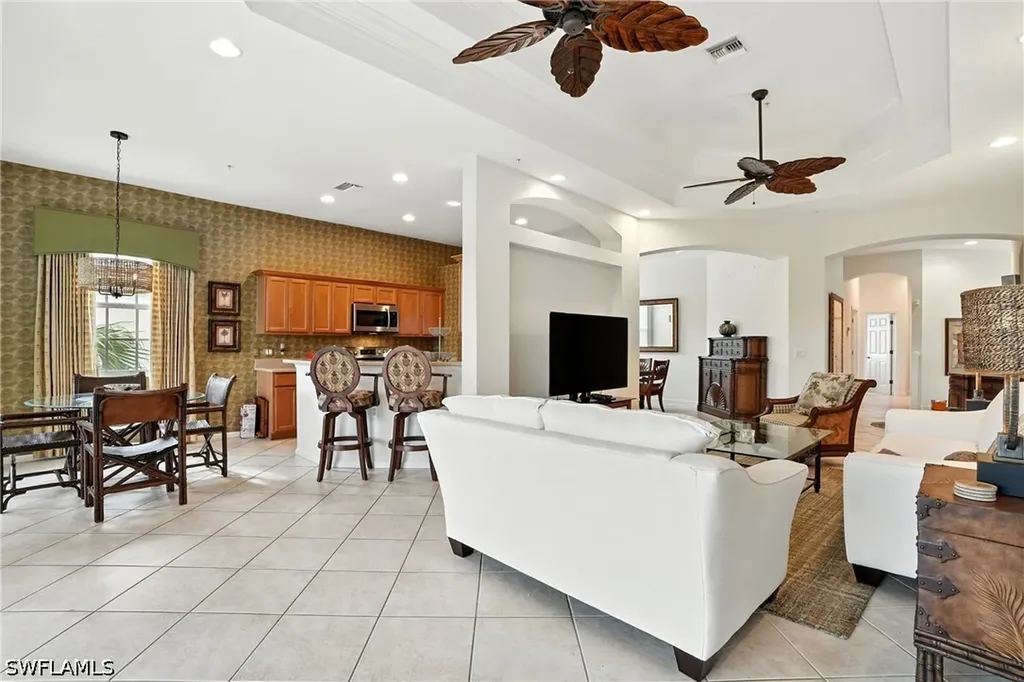 10080 Valiant Court Miromar Lakes FL 33913