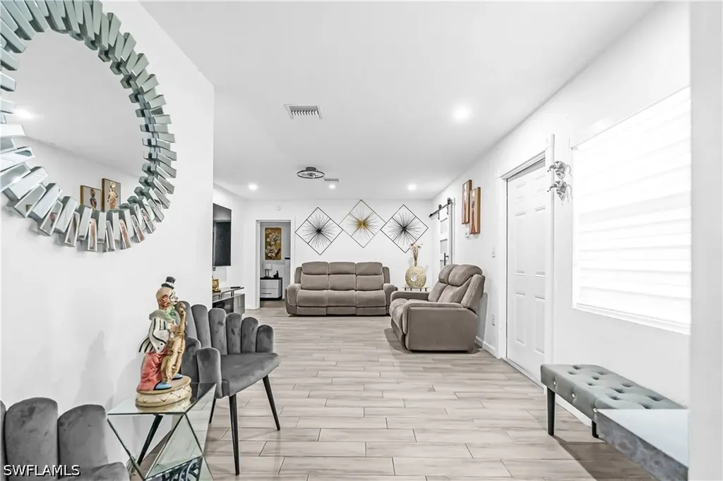 2030 Flamingo Drive North Fort Myers FL 33917