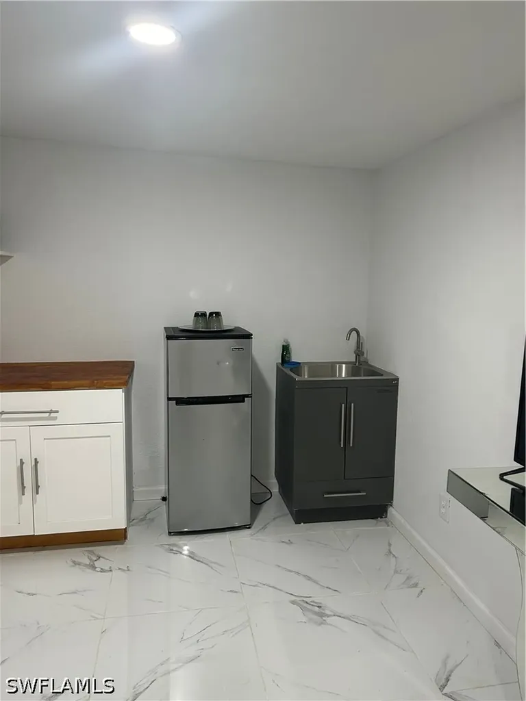 2030 Flamingo Drive North Fort Myers FL 33917