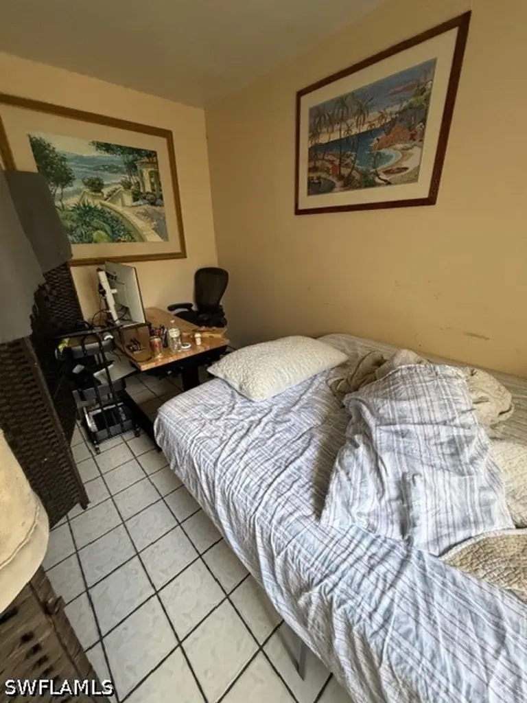 2550 Tropicana Boulevard Naples FL 34116