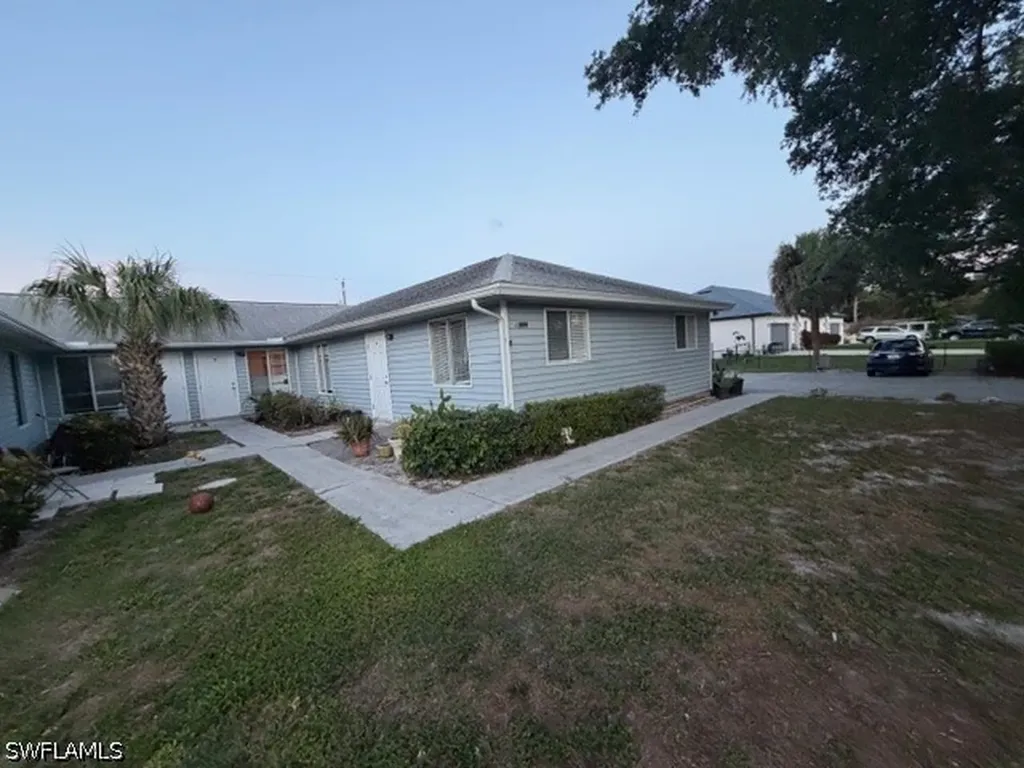 2550 Tropicana Boulevard Naples FL 34116