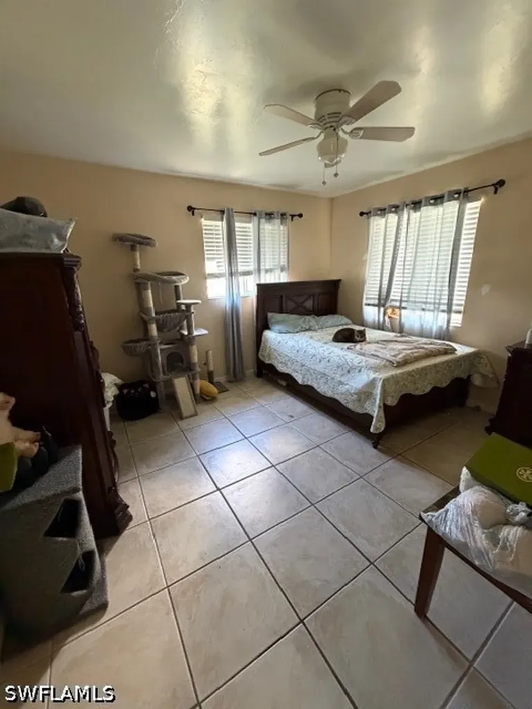 2550 Tropicana Boulevard Naples FL 34116