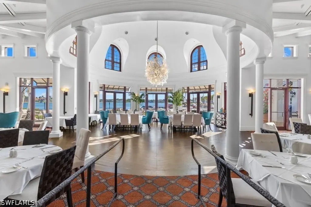 10040 Valiant Court Miromar Lakes FL 33913