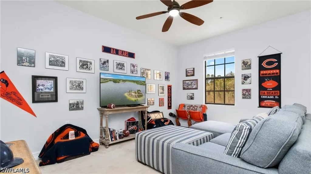 9080 Chula Vista Street Naples FL 34113