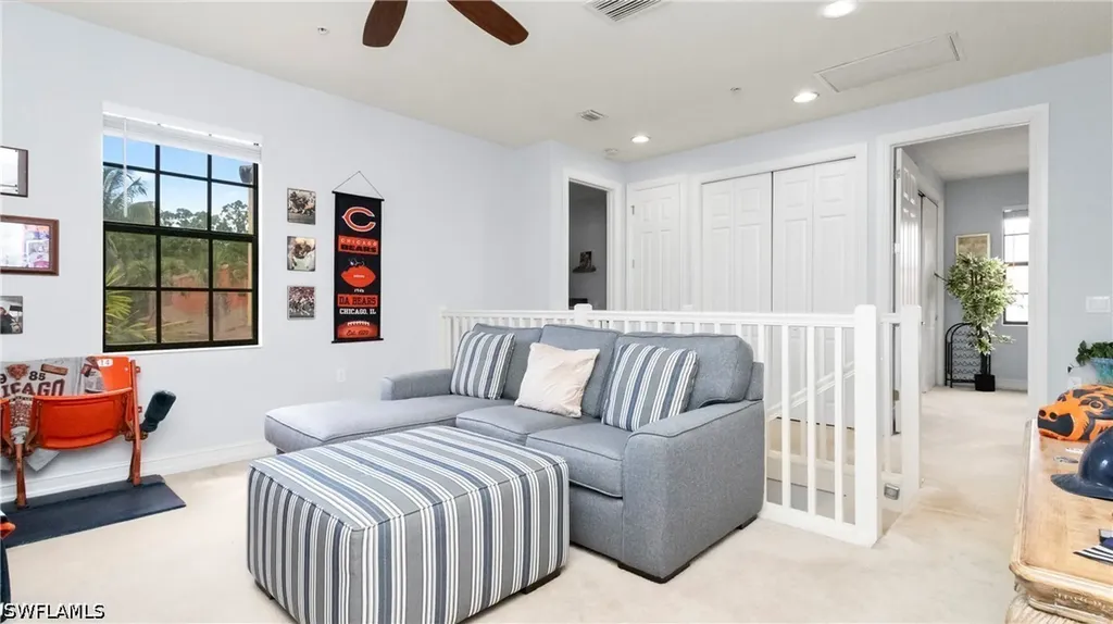 9080 Chula Vista Street Naples FL 34113