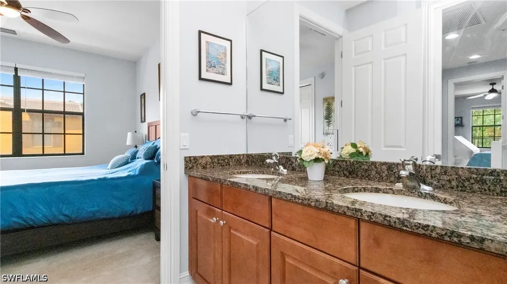 9080 Chula Vista Street Naples FL 34113