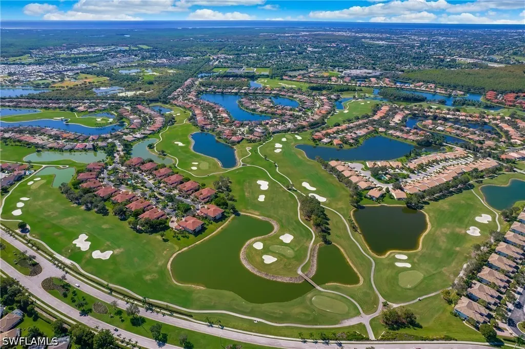 9080 Chula Vista Street Naples FL 34113
