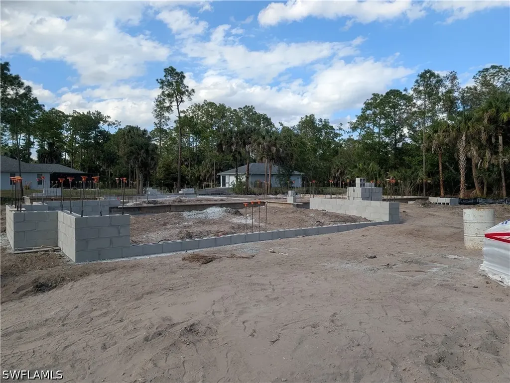 430 7th Street SW Naples FL 34117