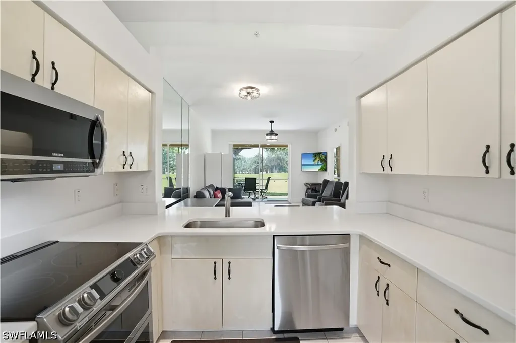 9250 Highland Woods Boulevard Bonita Springs FL 34135