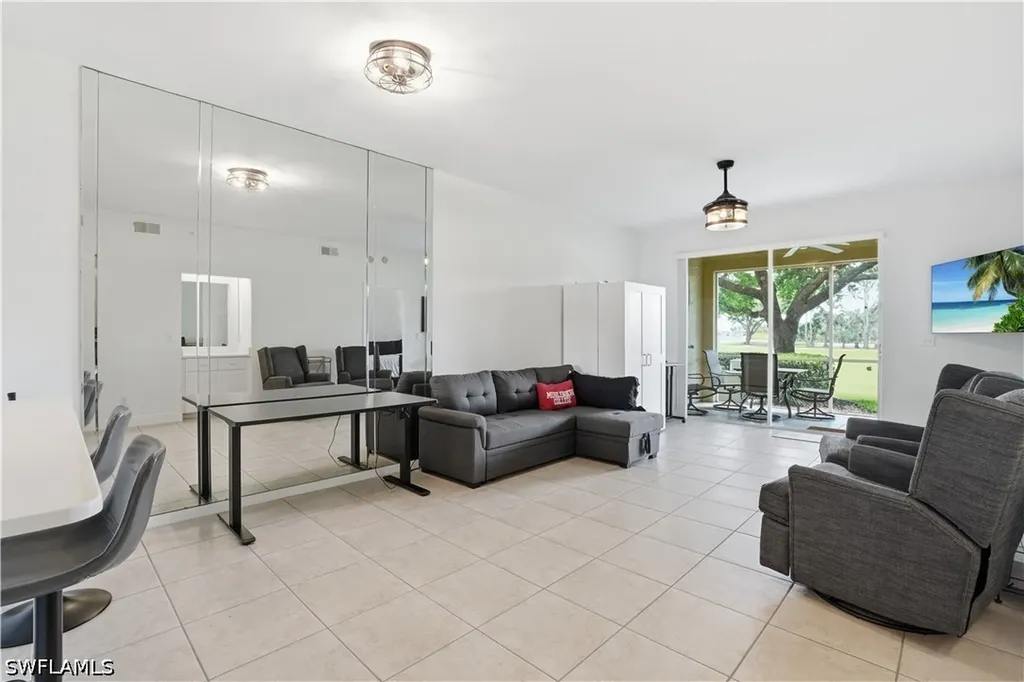 9250 Highland Woods Boulevard Bonita Springs FL 34135