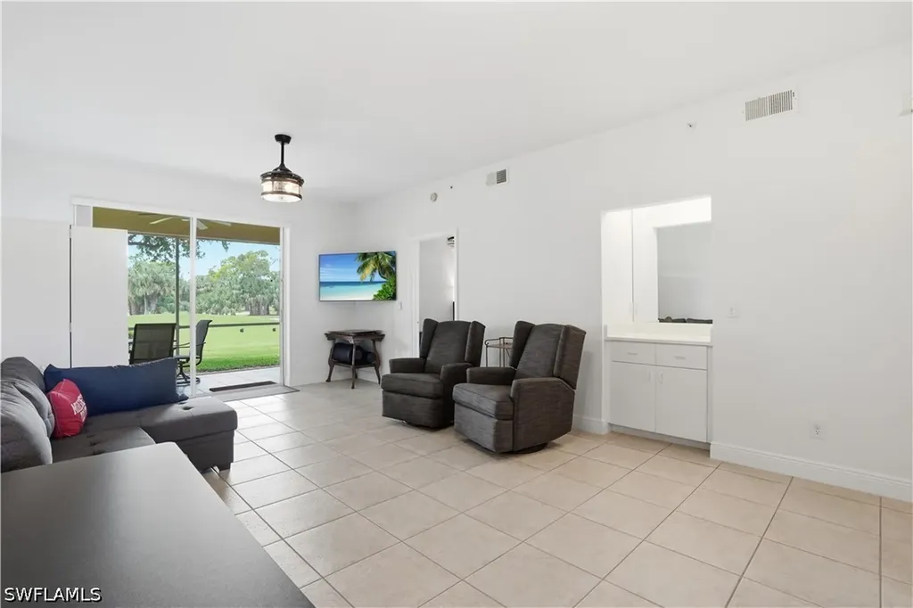 9250 Highland Woods Boulevard Bonita Springs FL 34135