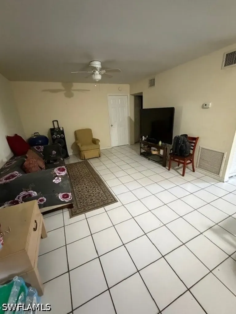 2530 Tropicana Boulevard Naples FL 34116