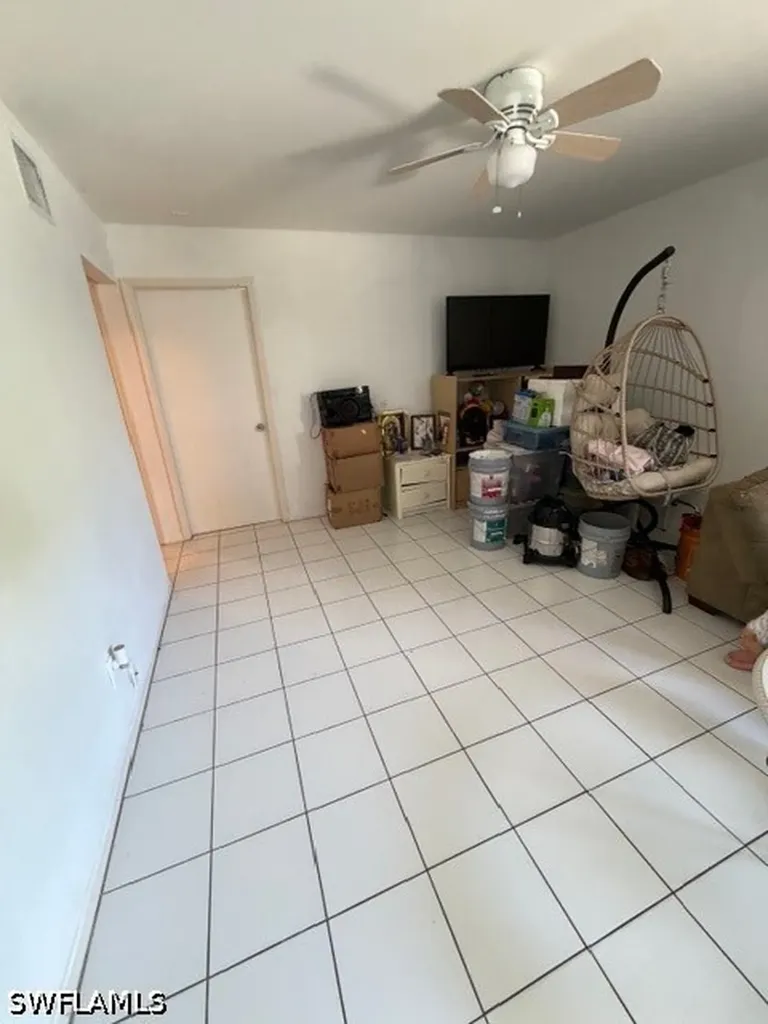 2530 Tropicana Boulevard Naples FL 34116