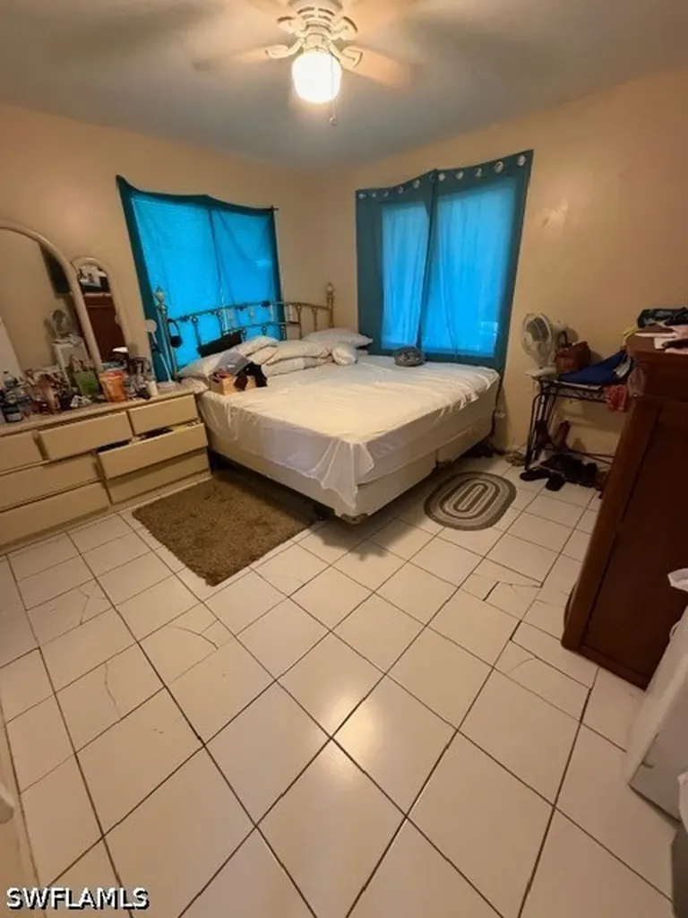 2530 Tropicana Boulevard Naples FL 34116