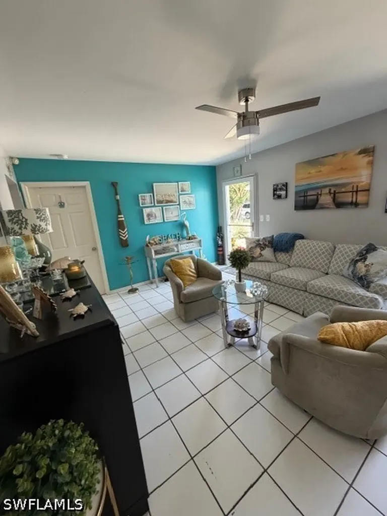 2530 Tropicana Boulevard Naples FL 34116