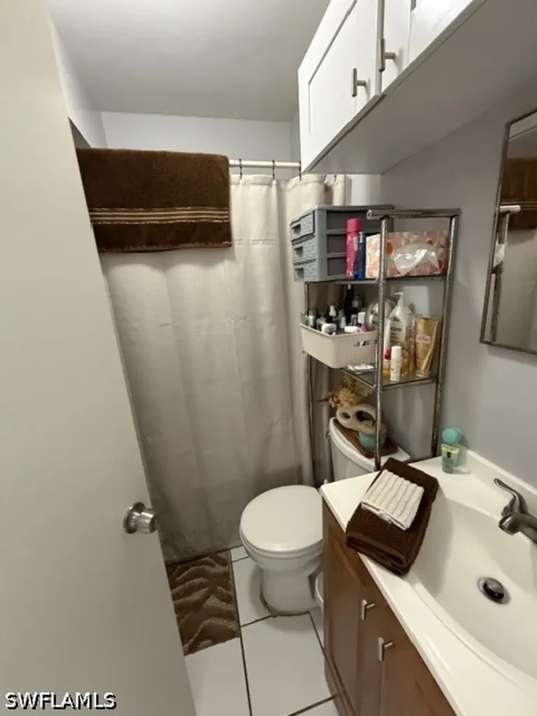 2530 Tropicana Boulevard Naples FL 34116